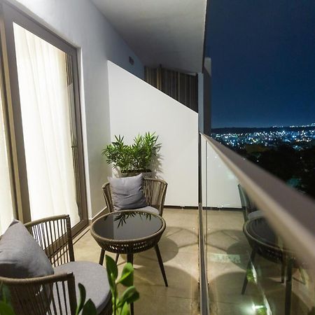 Accra Luxury Apartments @ The Lennox Exteriör bild
