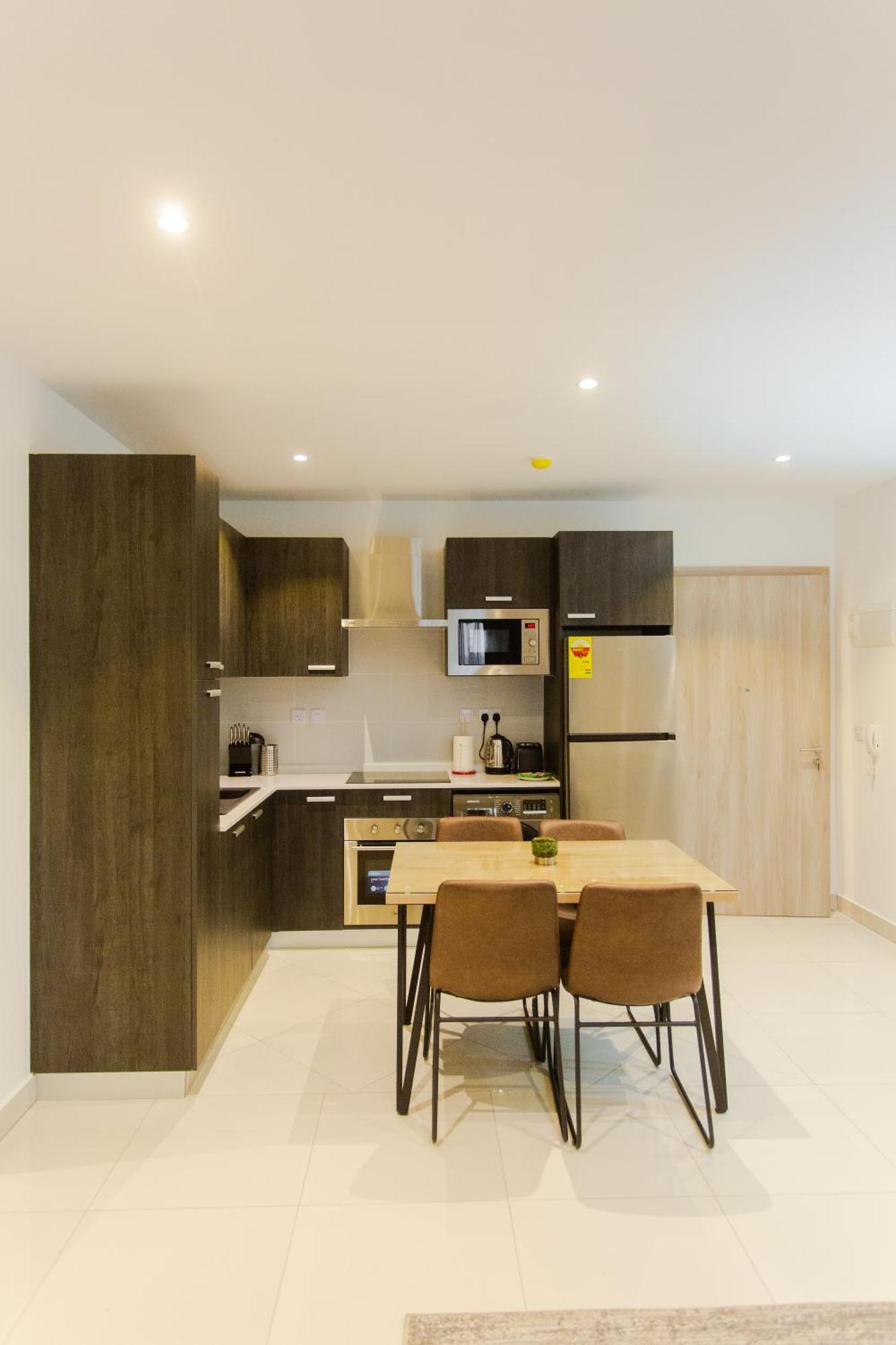 Accra Luxury Apartments @ The Lennox Exteriör bild