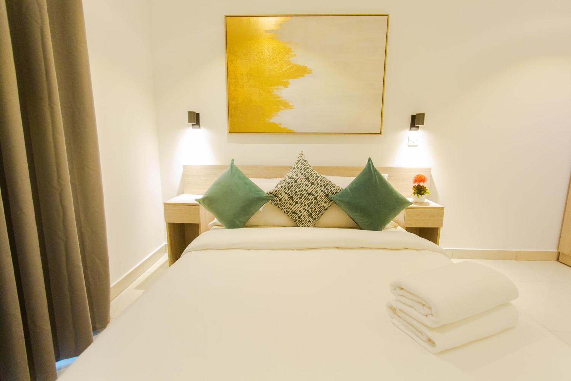 Accra Luxury Apartments @ The Lennox Exteriör bild