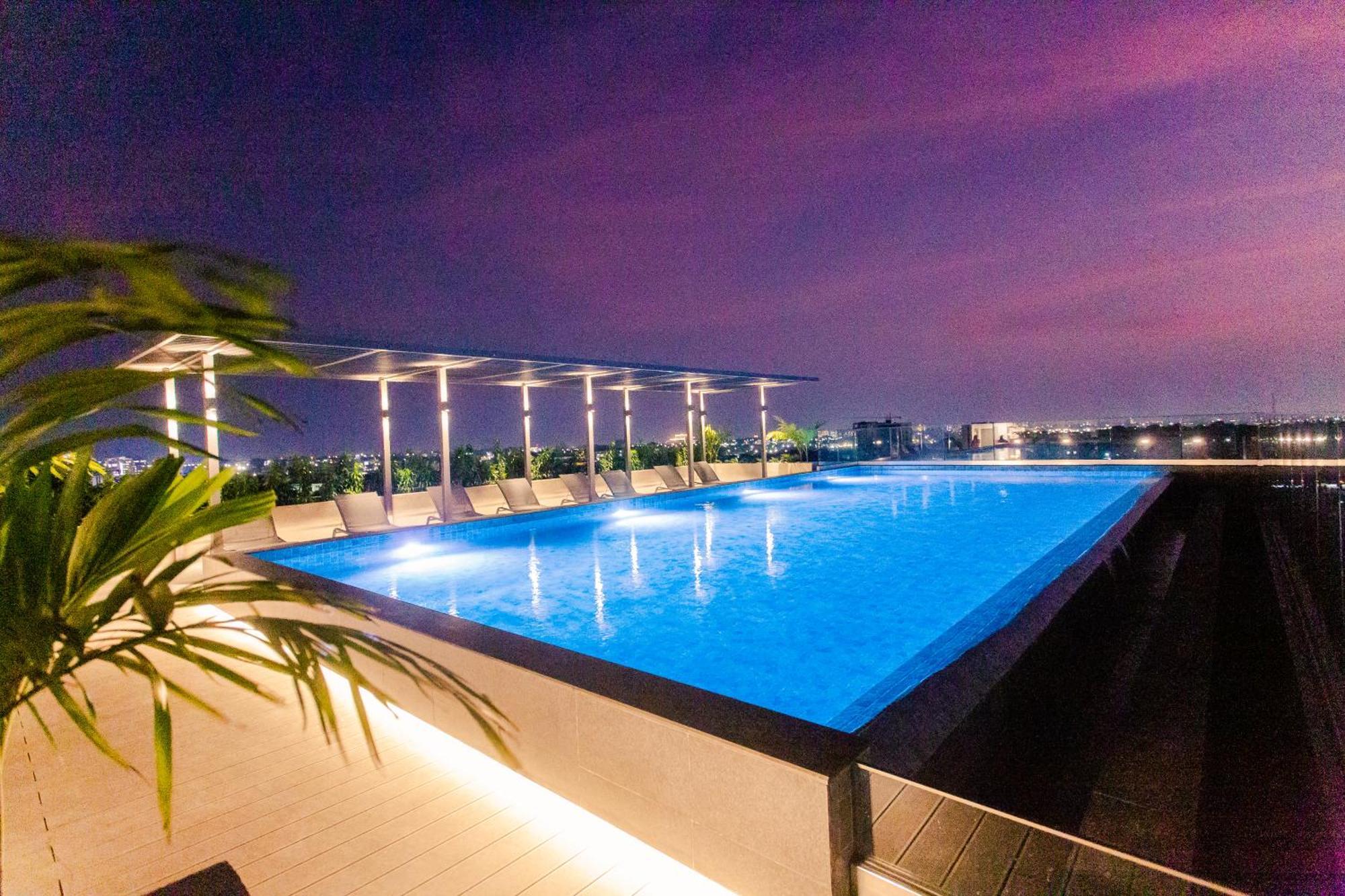 Accra Luxury Apartments @ The Lennox Exteriör bild
