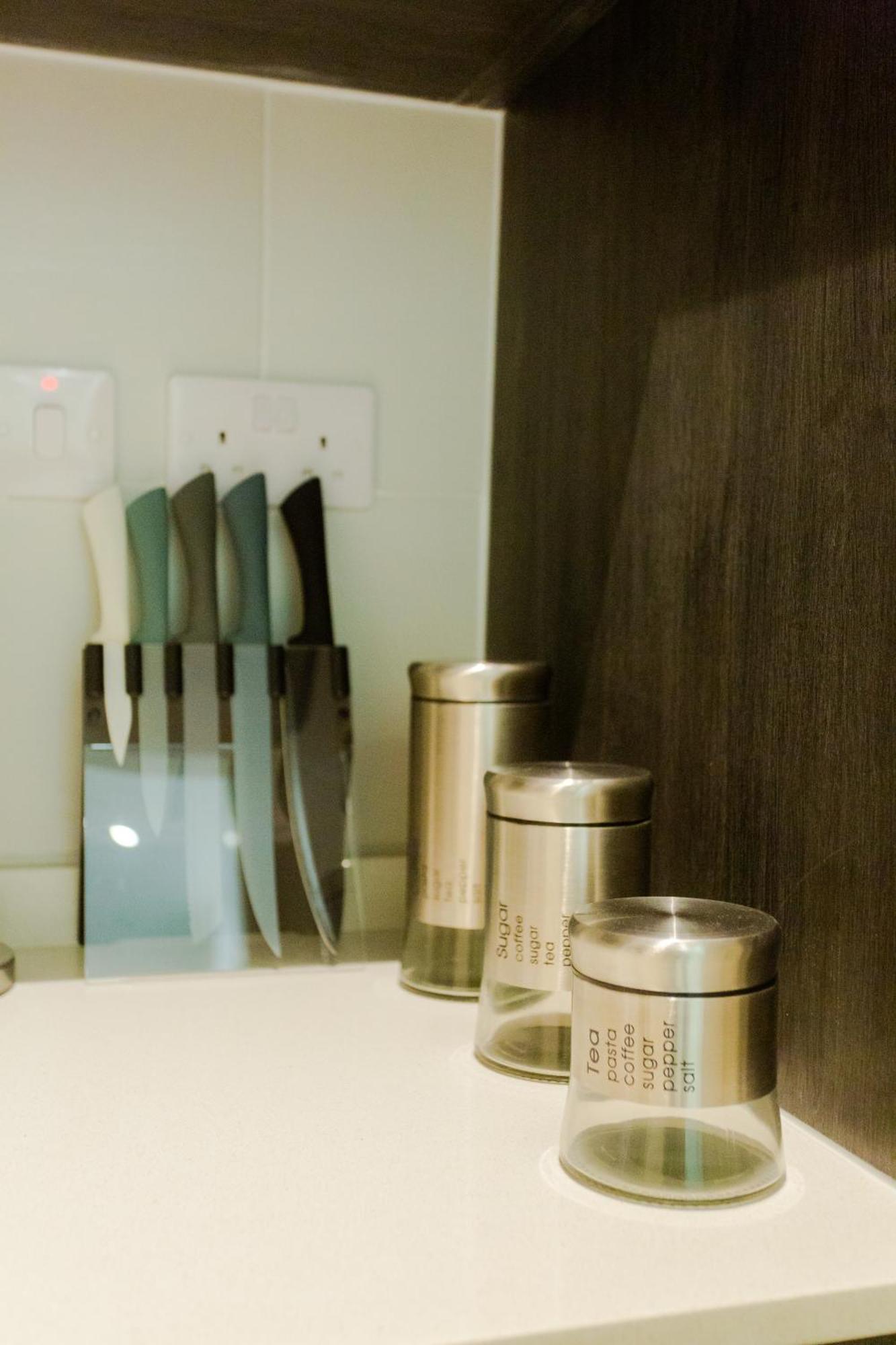 Accra Luxury Apartments @ The Lennox Exteriör bild